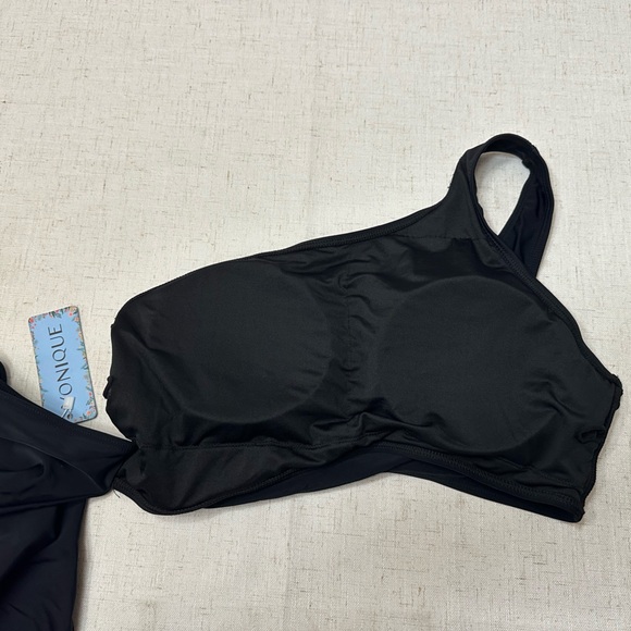 💜Younique Black One-Piece Swimsuit - Picture 9 of 12